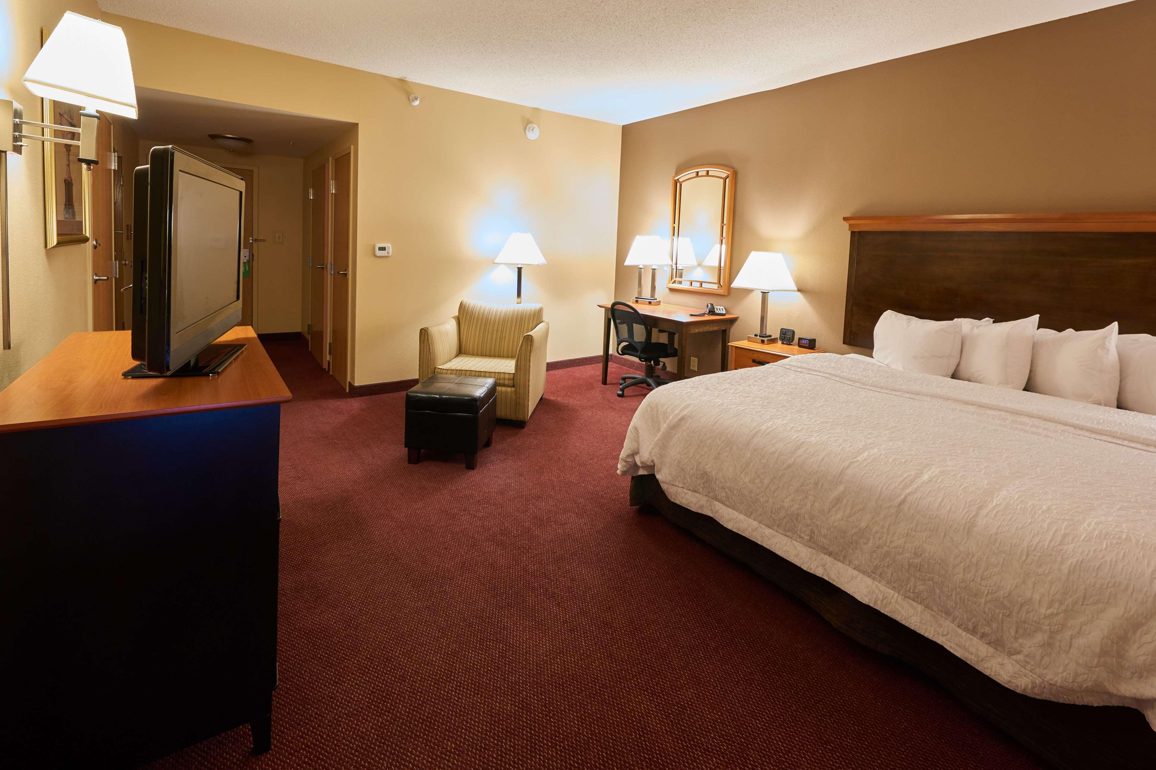 Hampton Hotel 3*
